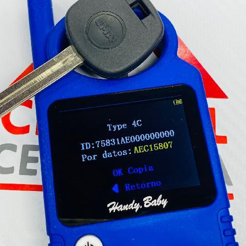Llave CON CHIP JMA TOYO-30.P Seguridad Corta 4C