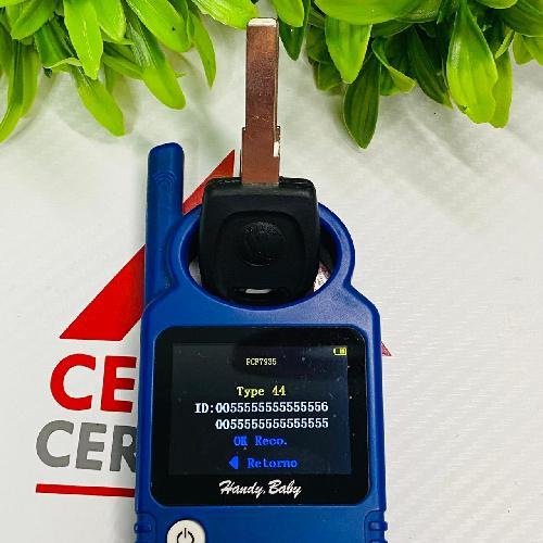 Llave CON CHIP JMA HU-HUAA.P1 ID44