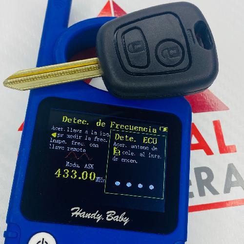 Llave Control 2B Peugeot Revisa Inserto Genérico PCF7961 433MHZ (CC40)