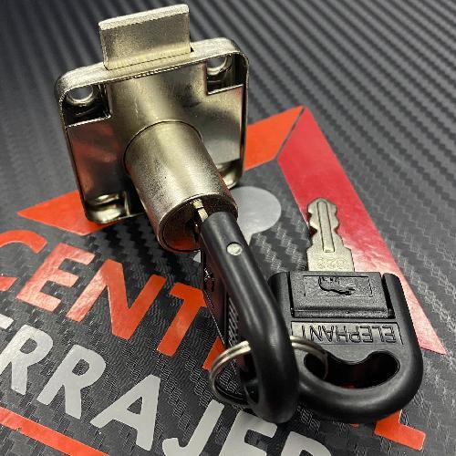 Chapa Cajon Cuadrada 35 X 35mm, Longitud del Cilindro: 16mm (caja I09) (CAJA I09..)
