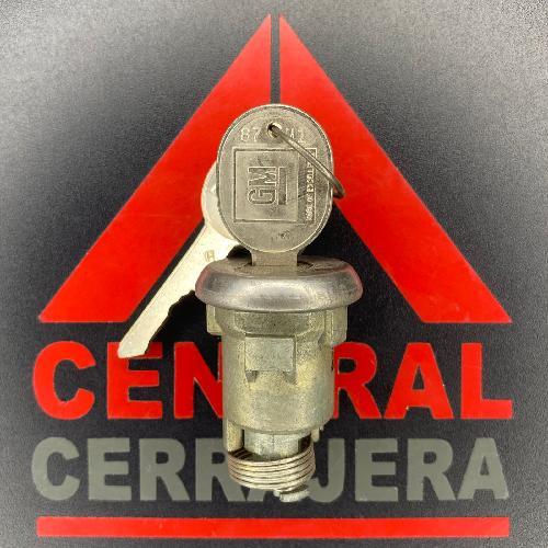 Chapa Vehículo Cajuela / Chevrolet / Llave Letras (HH17)
