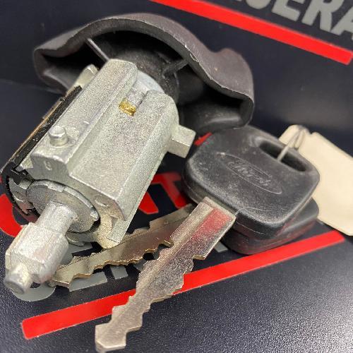 Ignicion Ford / Llave Con Chip H72 / Bathman (JJ27)