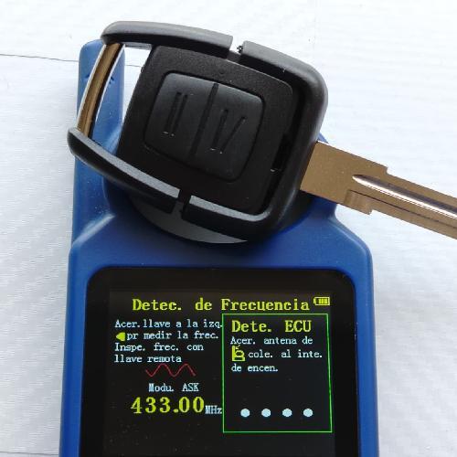 Llave Control 2B Genérico Opel 24424723 B61C 0P-D.P ID40 433MHZ