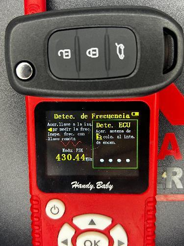 Llave Control Flip 3B Renault Chip 4A CWTWB1G767 433MHZ VA2