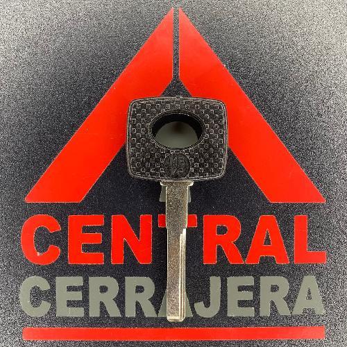 Llave Plástico MERCEDES JMA 2F ME-7.P1 (CC33)