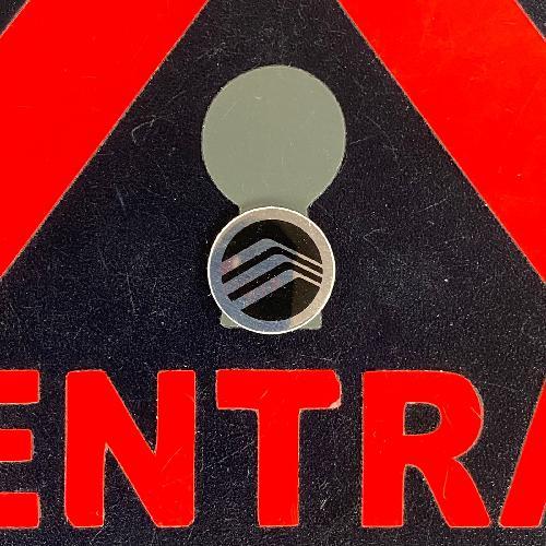 Logo Metal / Mercury / Carcasa Original / (INSERTO 330)