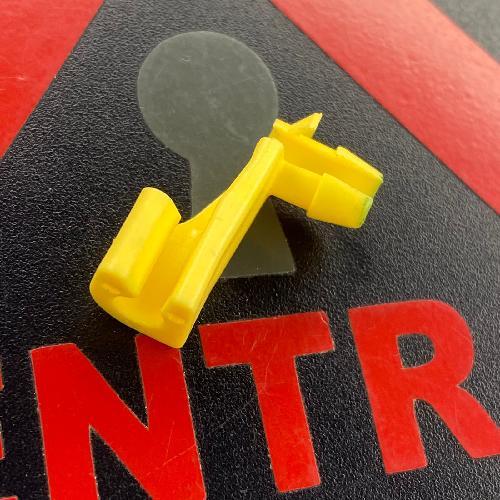 PLASTICO PARA VARILLA AMARILLO (INSERTO 468)