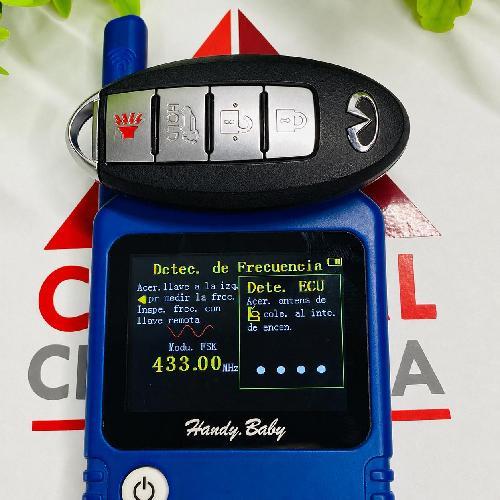 Proximidad 4B Original Infiniti CWTWB1U787 Usada